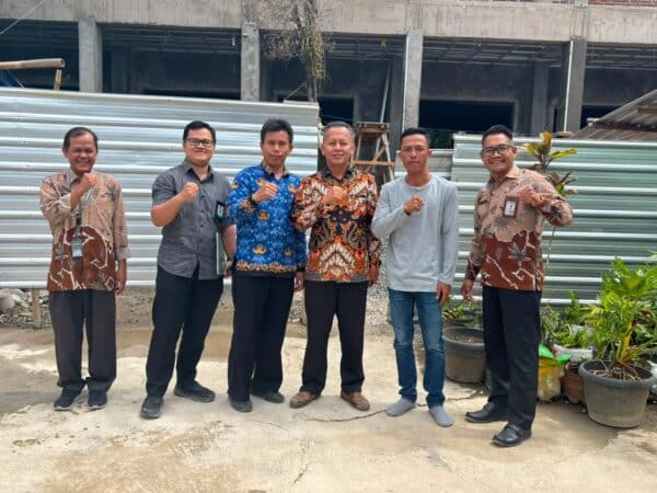 Percepat Kualitas Sarpras, Tim Kanwil Kemenag Jateng Tinjau Progres PHTC di MTsN 3 Purbalingga